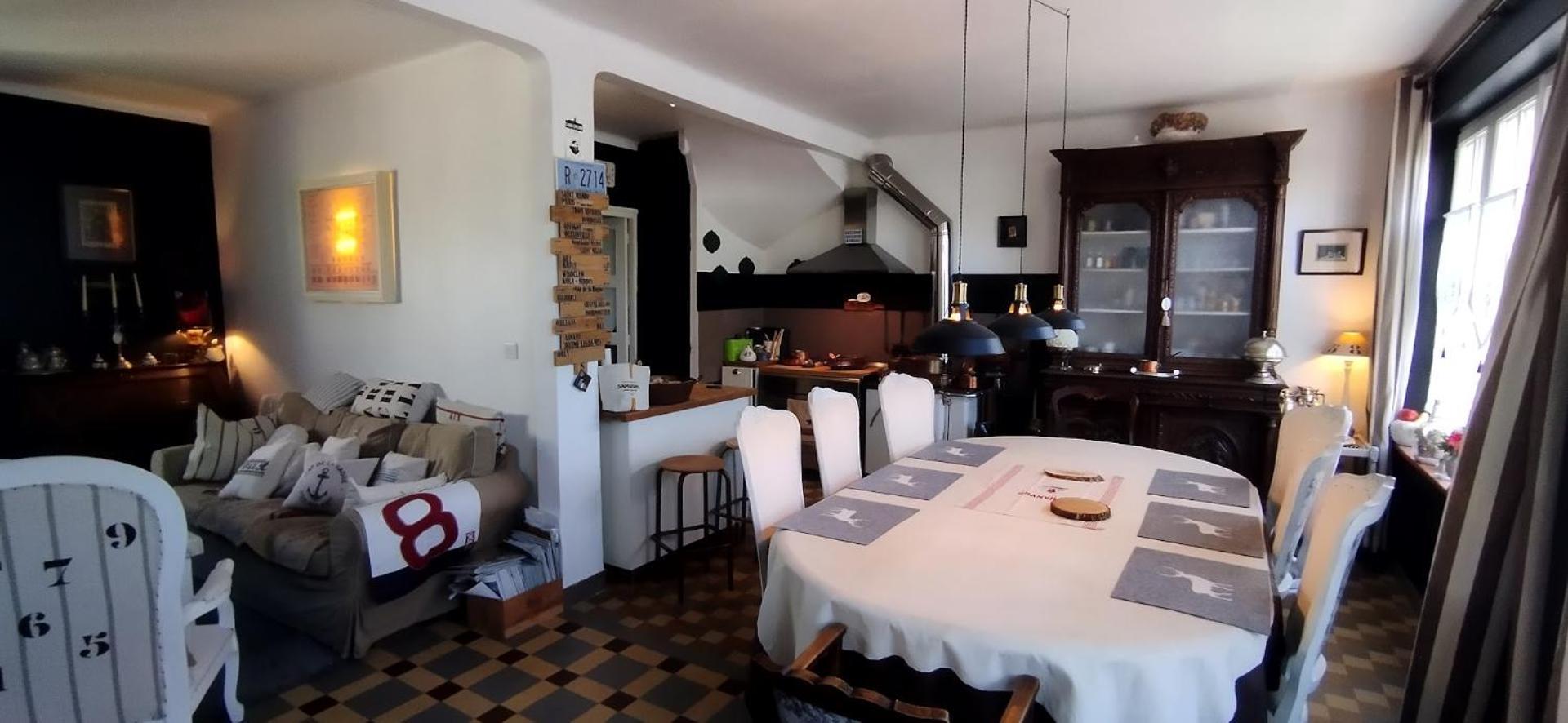Une Chambre En Ville Домфрон Екстер'єр фото